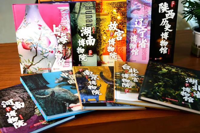 首发3小时破50万！一口气看遍中国8000年“顶流审美”赠品壕到离谱！(图7)