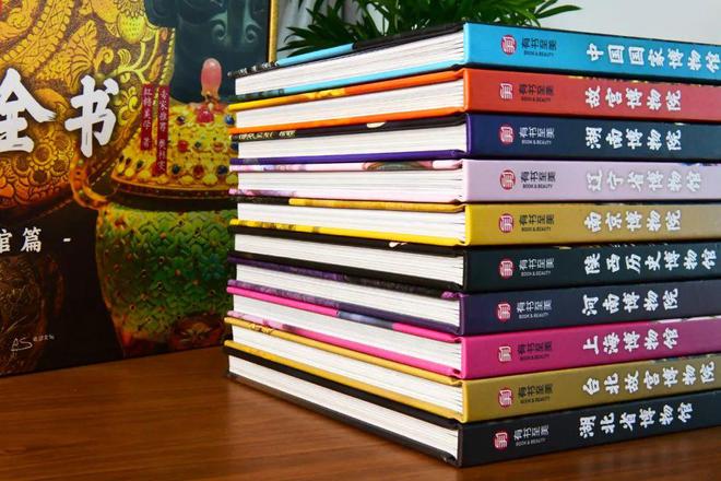 首发3小时破50万！一口气看遍中国8000年“顶流审美”赠品壕到离谱！(图14)