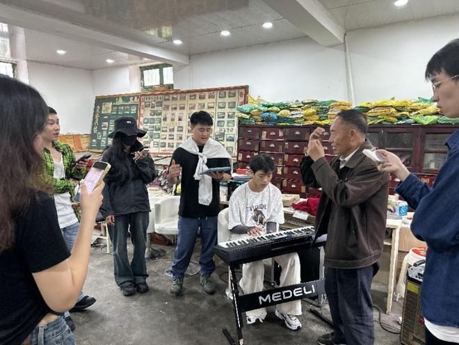 暑期“三下乡”（下） 相约今夏川影人以艺术之力服务乡村(图8)
