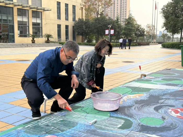 展彩绘之美 筑和合校园——记合肥一六八新店花园学校校园彩绘系列活动(图2)